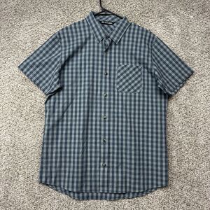 Travis Mathew Shirt‎ Men's Large Blue Plaid Button Down Short Sleeve Nylon Golf